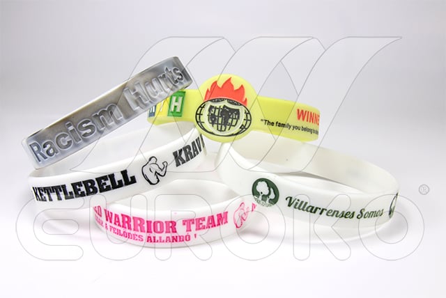 Szilikon karkötő többféle Szilikon karkötő többféle